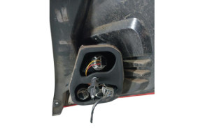 Feu arriere principal gauche (feux) FORD FIESTA 6 Photo n°1