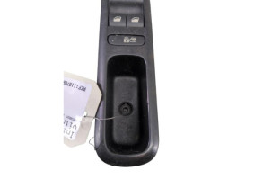 Interrupteur de leve vitre avant gauche PEUGEOT 3008 1 Photo n°3