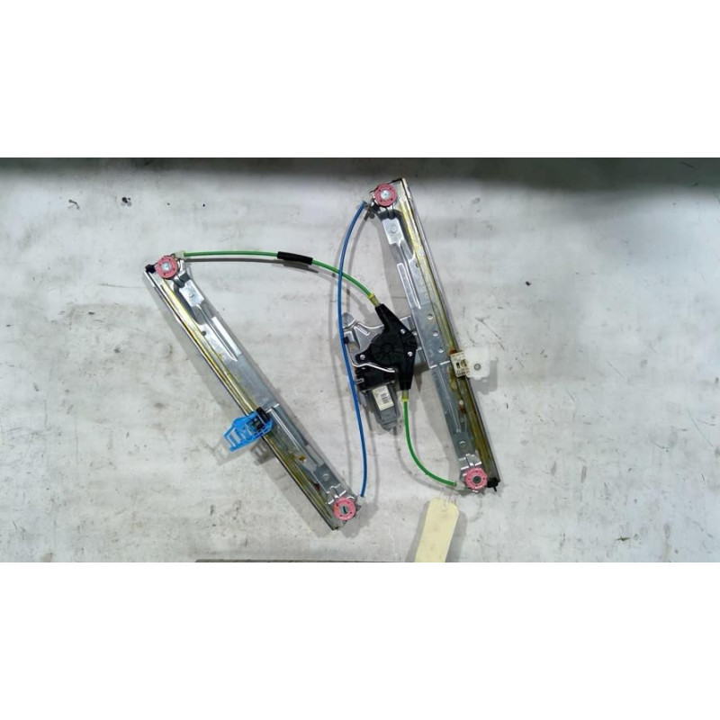 Leve vitre electrique avant droit CITROEN C3 PICASSO Photo n°1