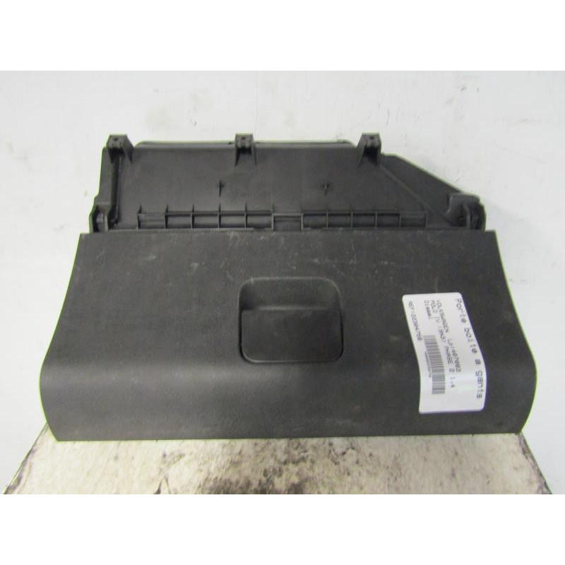Boite a gants VOLKSWAGEN POLO 4 Photo n°1
