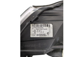 Optique avant principal droit (feux)(phare) SKODA OCTAVIA 2 Photo n°3