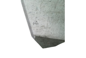 Vitre avant droit BMW SERIE 1 E81 Photo n°3