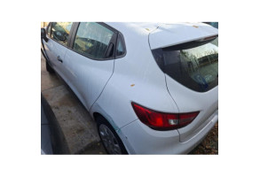 Pare choc arriere RENAULT CLIO 4 Photo n°14