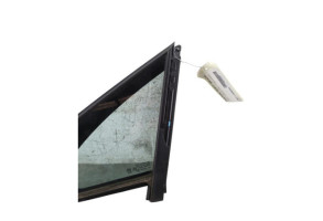 Custode avant gauche (porte) PEUGEOT 208 1 Photo n°3