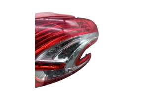 Feu arriere principal droit (feux) PEUGEOT 208 1 Photo n°3