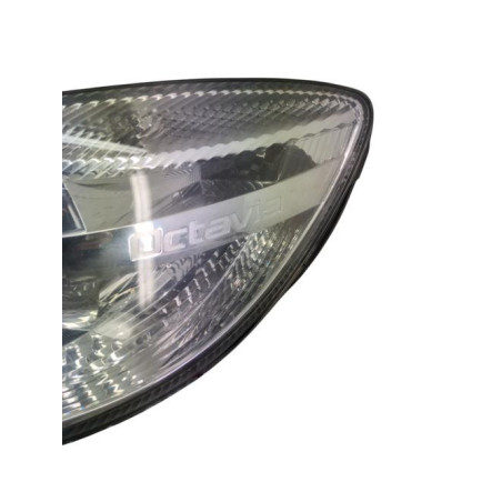 Optique avant principal gauche (feux)(phare) SKODA OCTAVIA 2