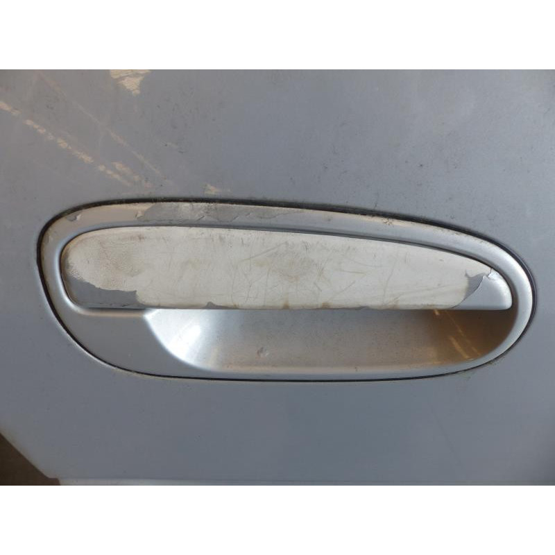 Porte arriere droit HYUNDAI MATRIX Photo n°1