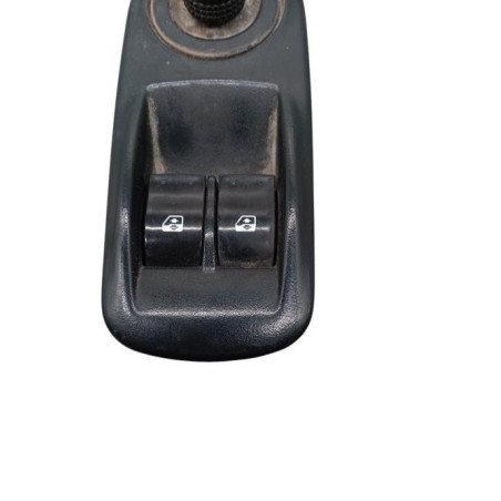 Interrupteur de leve vitre avant gauche RENAULT TRAFIC 2
