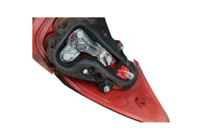 Feu arriere principal droit (feux) TOYOTA AURIS 1 Photo n°3