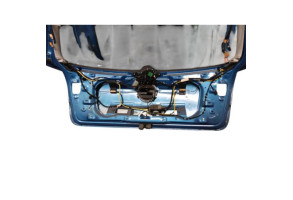 Malle/Hayon arriere VOLKSWAGEN GOLF 5 Photo n°10