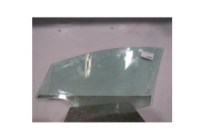 Vitre avant gauche FORD FIESTA 6 Photo n°1