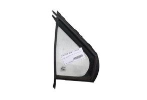 Custode avant droit (porte) TOYOTA YARIS 3 Photo n°1