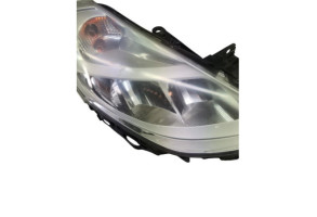 Optique avant principal droit (feux)(phare) RENAULT CLIO 3 Photo n°7