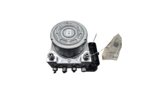 Bloc ABS (freins anti-blocage) PEUGEOT 208 2 Photo n°3