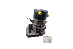 Pompe de direction CITROEN C5 2 Photo n°2