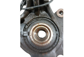 Pivot de moyeu avant gauche PEUGEOT 3008 1 Photo n°2