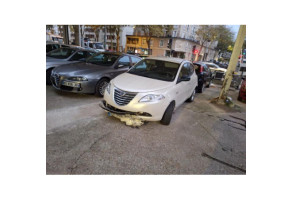 Malle/Hayon arriere LANCIA YPSILON 5 Photo n°9