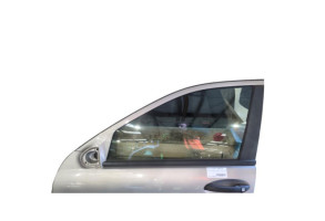 Porte avant gauche MERCEDES CLASSE C 203 Photo n°3