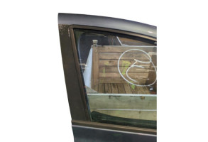 Porte avant droit RENAULT CLIO 3 Photo n°3