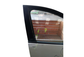 Porte avant droit RENAULT SCENIC 3 Photo n°9