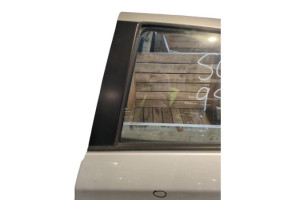 Porte arriere gauche TOYOTA YARIS 3 Photo n°1