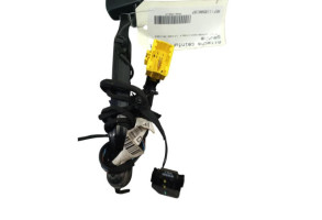 Attache ceinture avant gauche RENAULT SCENIC 3 Photo n°2