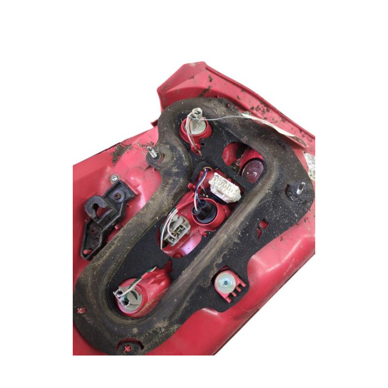 Feu arriere principal droit (feux) TOYOTA AURIS 1 Photo n°1