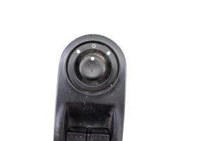 Interrupteur de leve vitre avant gauche RENAULT TRAFIC 2 Photo n°2