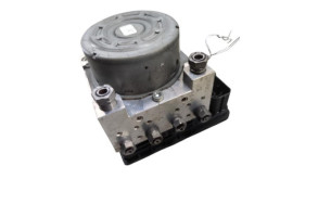 Bloc ABS (freins anti-blocage) PEUGEOT 208 1 Photo n°1