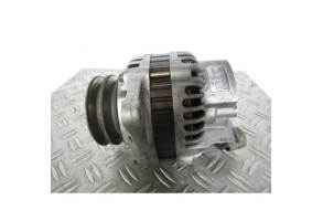 Alternateur MAZDA 323 6 Photo n°2