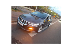 Vitre arriere droit VOLKSWAGEN PASSAT 5 Photo n°4