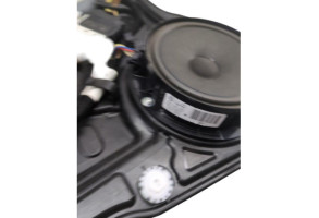 Leve vitre electrique arriere gauche VOLKSWAGEN PASSAT 5 Photo n°13