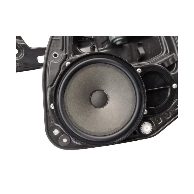 Leve vitre electrique avant gauche VOLKSWAGEN PASSAT 5 Photo n°1