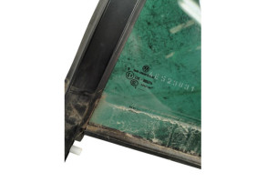 Custode arriere gauche (porte) VOLKSWAGEN PASSAT 5 Photo n°4