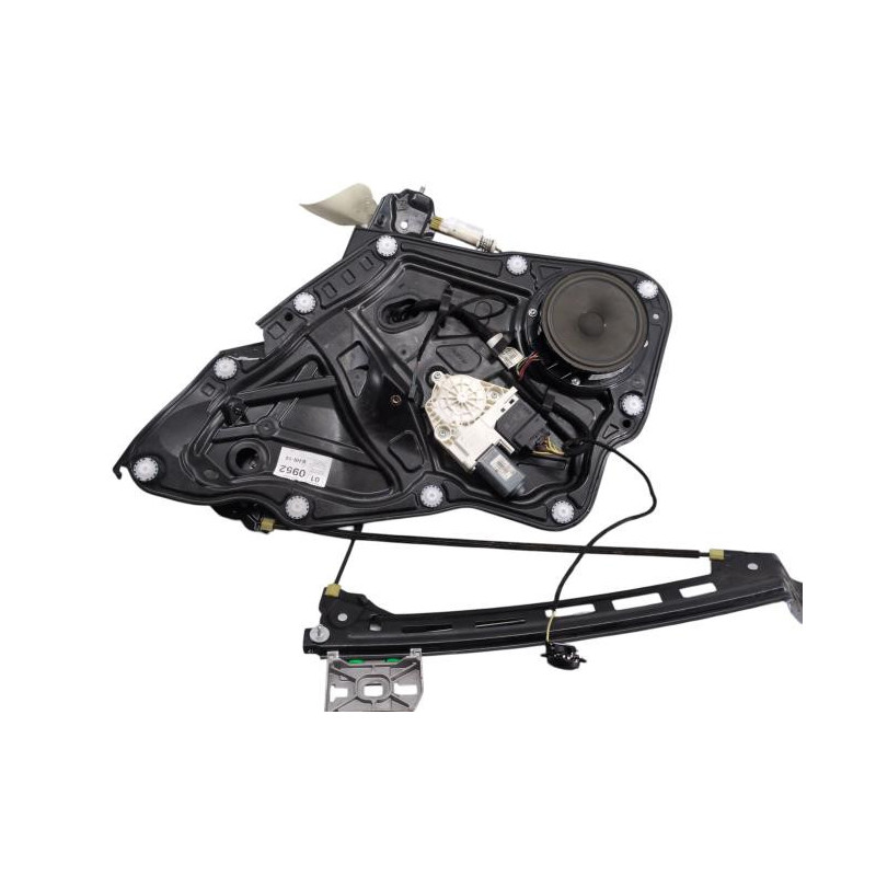 Leve vitre electrique arriere droit VOLKSWAGEN PASSAT 5 Photo n°1