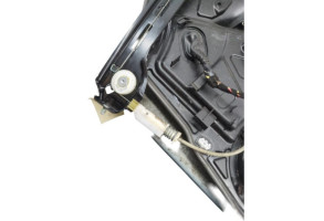 Leve vitre electrique arriere droit VOLKSWAGEN PASSAT 5 Photo n°4