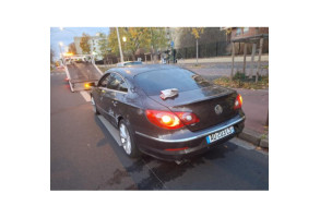 Feu arriere secondaire droit (feux) VOLKSWAGEN PASSAT 5 Photo n°6