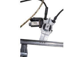 Leve vitre electrique avant droit PEUGEOT 207 Photo n°11