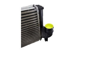 Echangeur air (Intercooler) PEUGEOT 308 2 SW Photo n°2