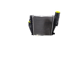 Echangeur air (Intercooler) PEUGEOT 308 2 SW Photo n°4