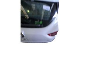 Malle/Hayon arriere RENAULT CLIO 4 Photo n°8