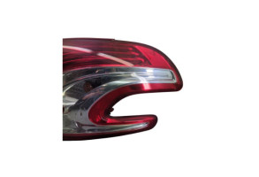 Feu arriere principal droit (feux) PEUGEOT 208 1 Photo n°3