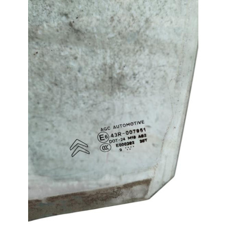 Vitre avant gauche CITROEN C3 2