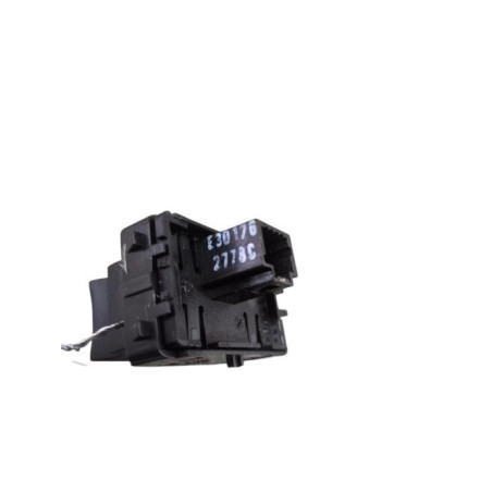 Interrupteur de leve vitre avant droit RENAULT MEGANE 3