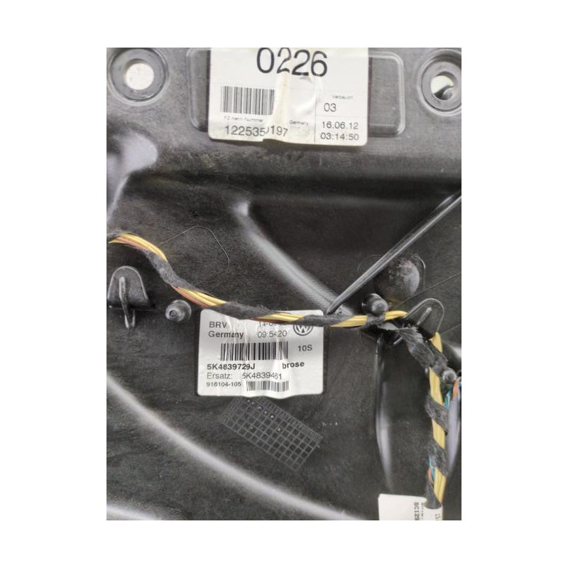 Leve vitre electrique arriere gauche VOLKSWAGEN GOLF 6 Photo n°1