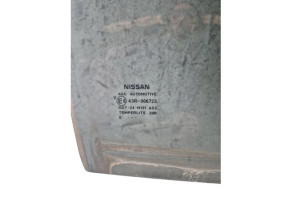 Vitre arriere droit NISSAN QASHQAI 1 Photo n°2