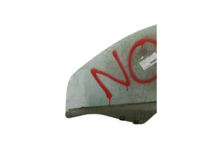 Vitre avant gauche DACIA DUSTER 1 Photo n°3