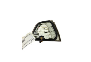 Feu arriere secondaire droit (feux) BMW SERIE 3 E91 Photo n°2