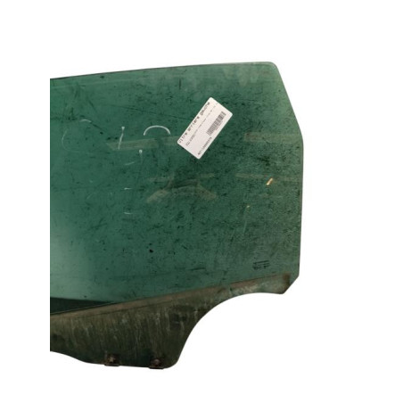 Vitre arriere gauche DACIA DUSTER 1