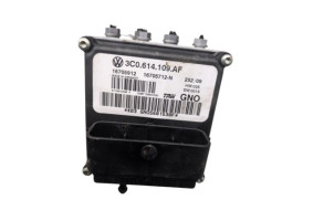 Bloc ABS (freins anti-blocage) VOLKSWAGEN PASSAT 5 Photo n°1